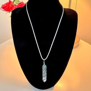Wire Wrapped Crystal Point Pendant Necklace Green & White Gem Adjustable Cord